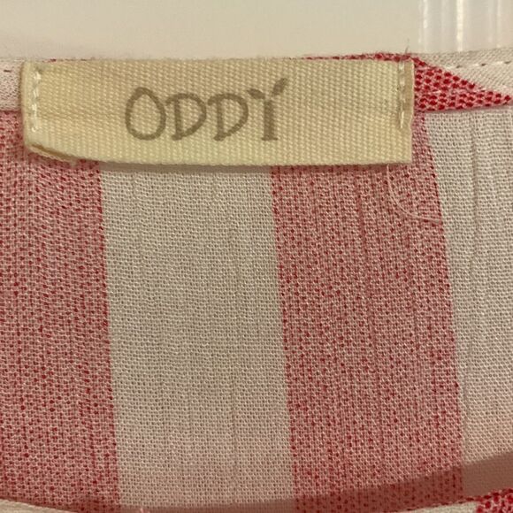 ODDY Size Small pink and white strap top with 2tier ruffle/bell sleeves. - Picture 5 of 8